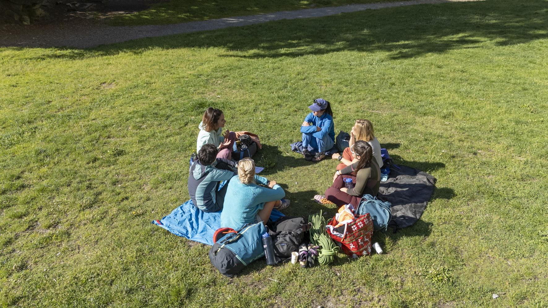 Les cercles de parole à la fin des stages d'escalade sont l'occasion de faire une premier retour d'experience