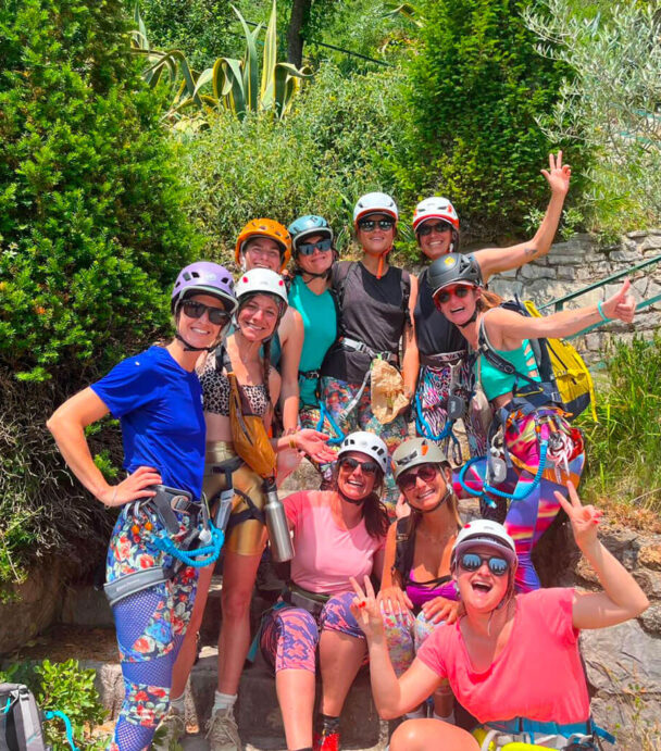 Organise un EVJF ou EVG unique avec une via ferrata déguisée